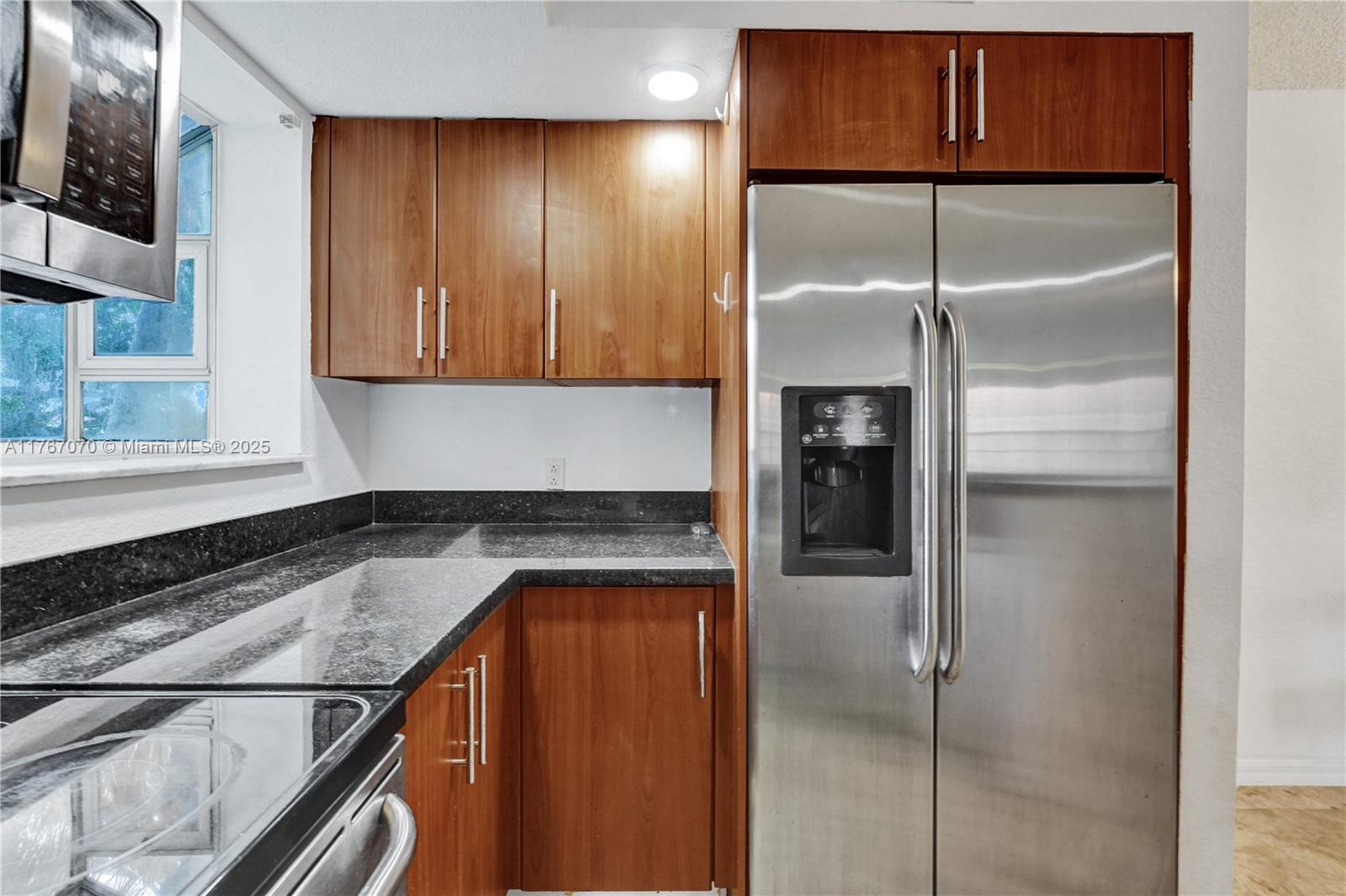 CORAL KEY CONDO - Residential