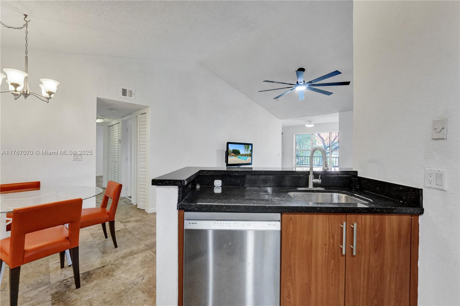 CORAL KEY CONDO - Residential