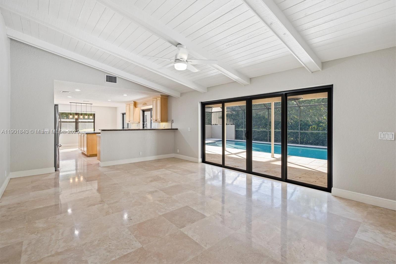 OAK WOOD - Residential