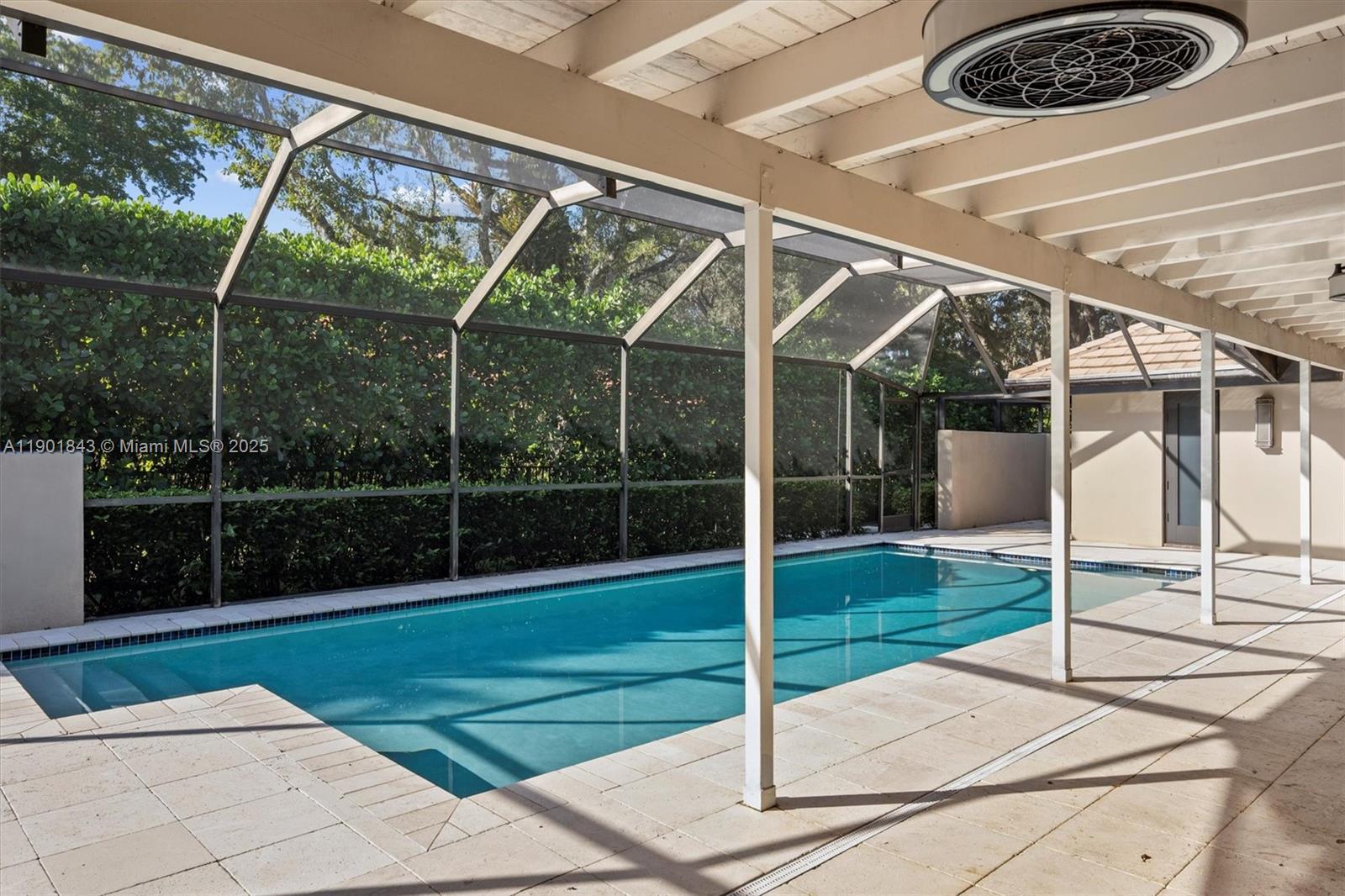 OAK WOOD - Residential