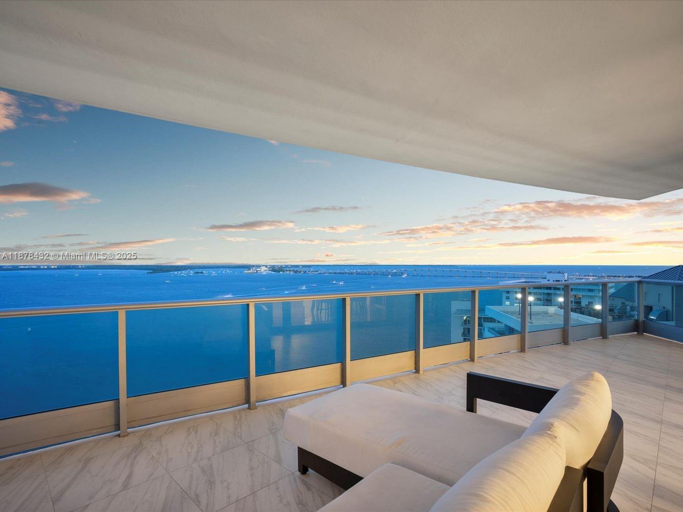 JADE RESIDENCES AT BRICKE - Residential