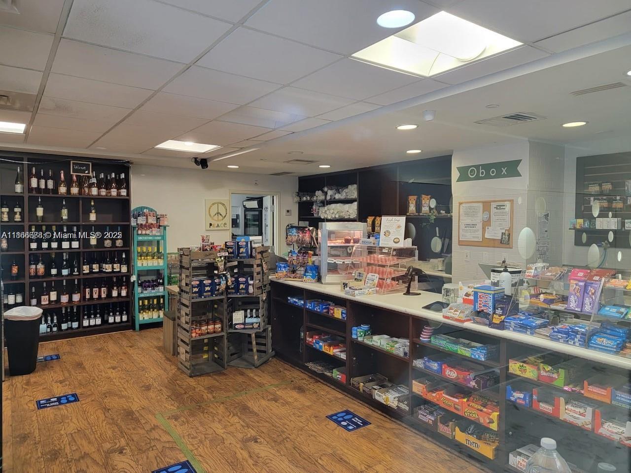 MIRADOR 1000 CONDO - Residential Lease