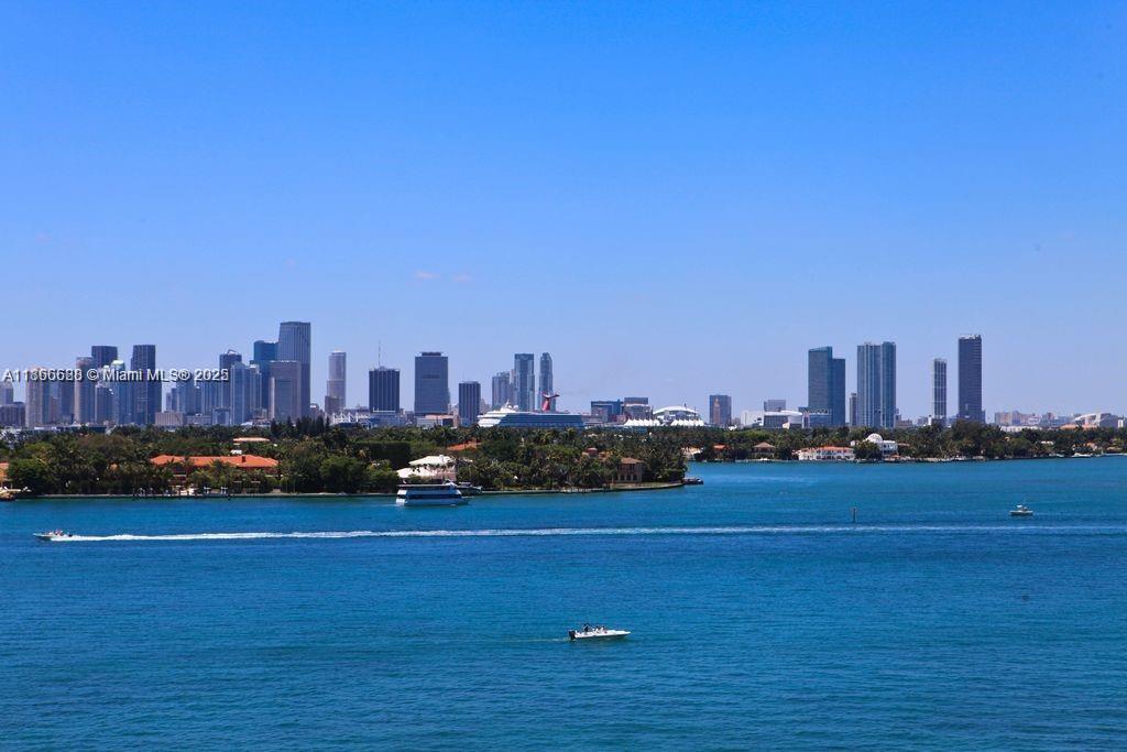 MIRADOR 1000 CONDO - Residential Lease