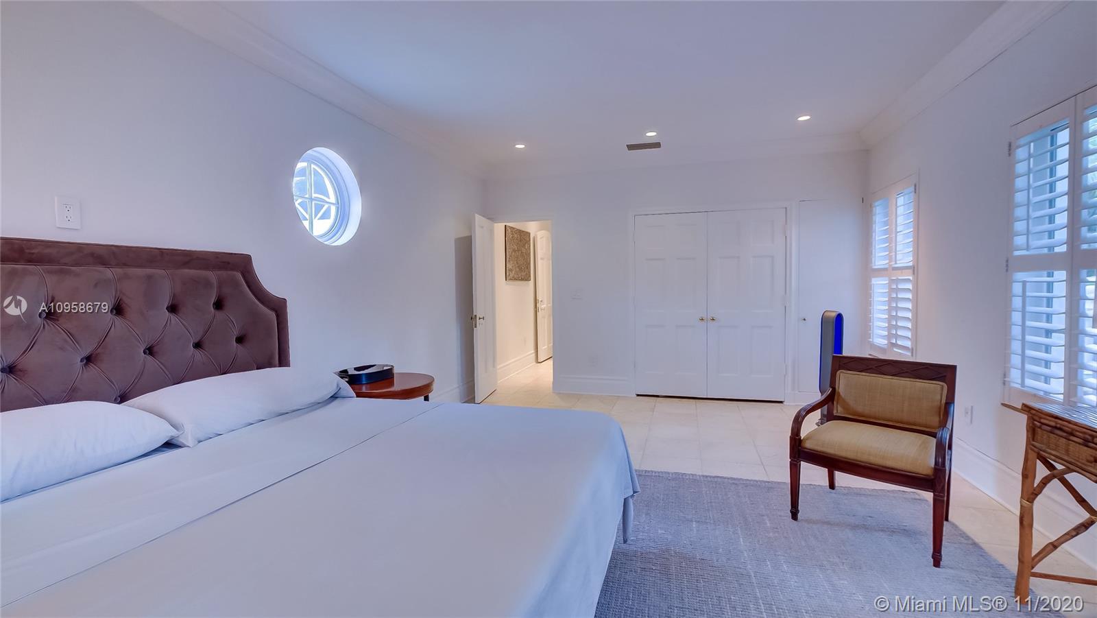 CORAL GABLES BISCAYNE BAY - Residential