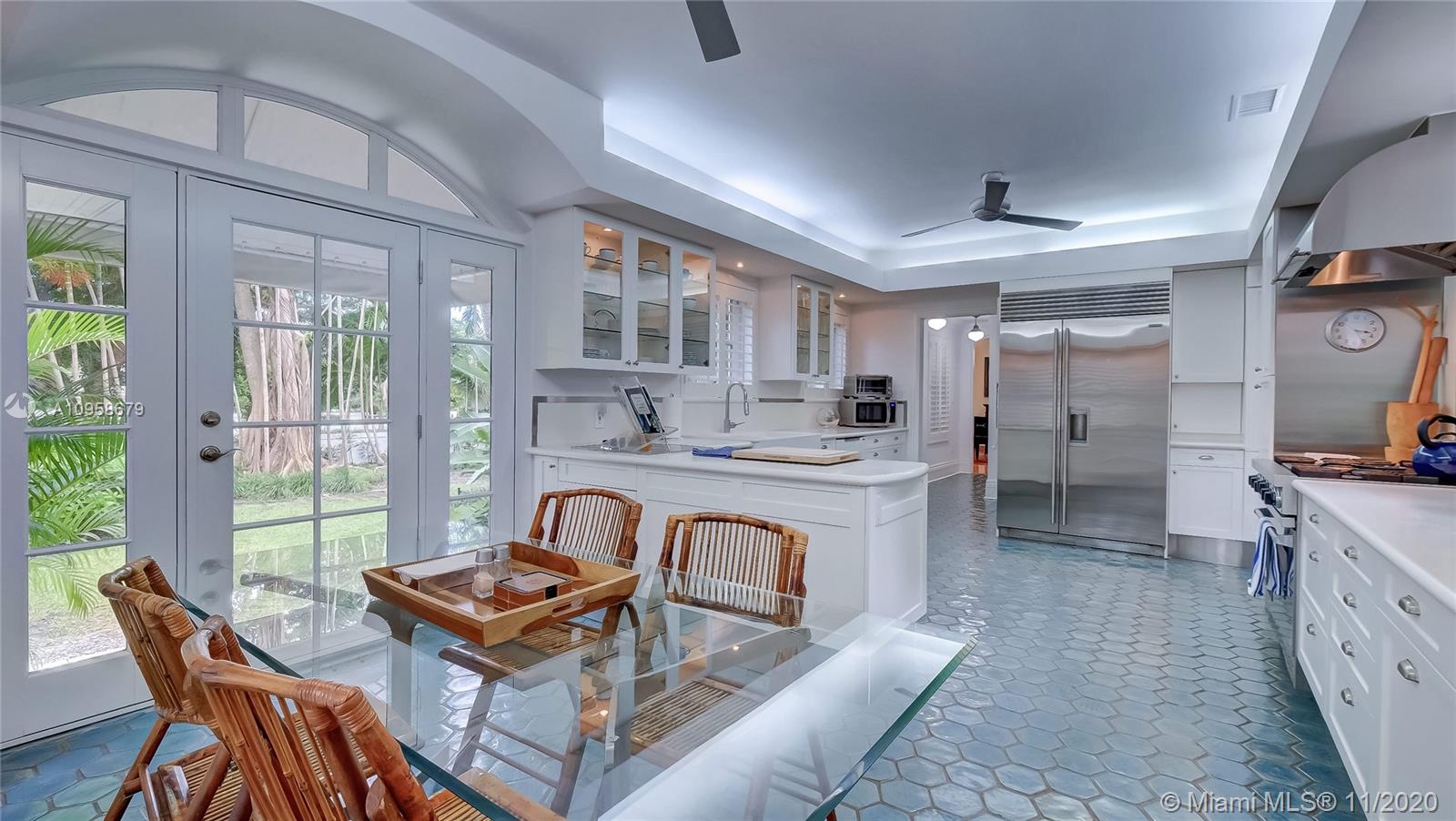 CORAL GABLES BISCAYNE BAY - Residential