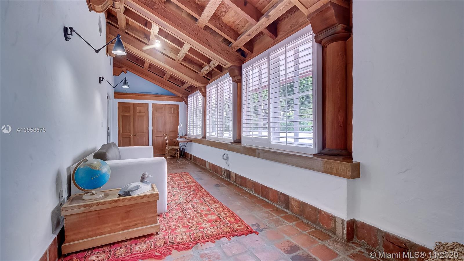 CORAL GABLES BISCAYNE BAY - Residential