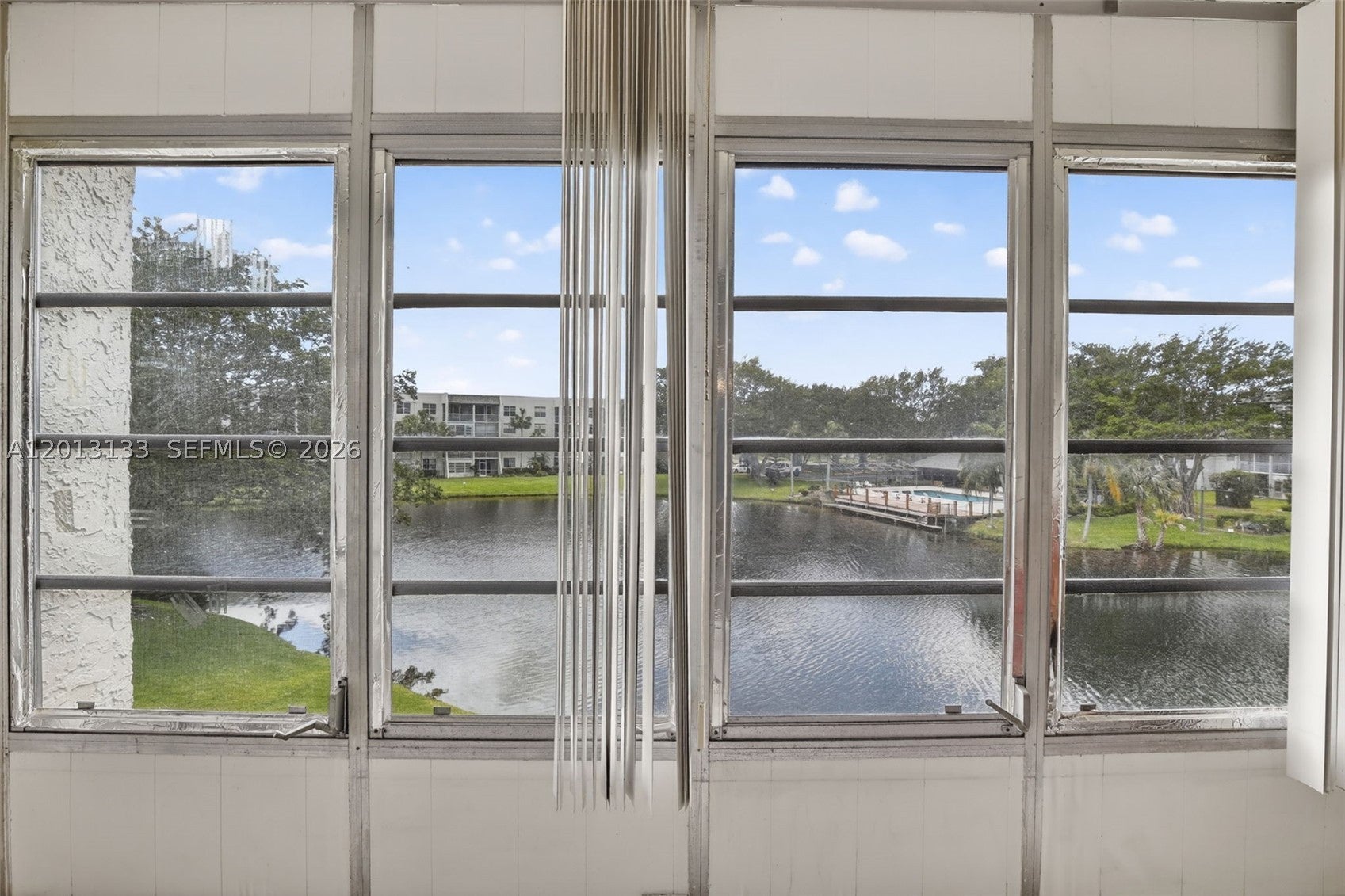 9330 Lagoon Pl 307, Davie FL 33324