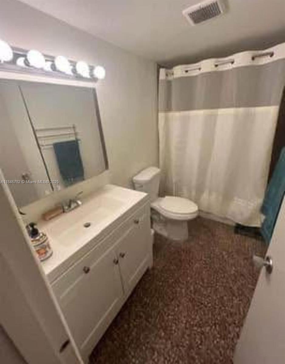 THIRD HORIZONS CONDO - Residential