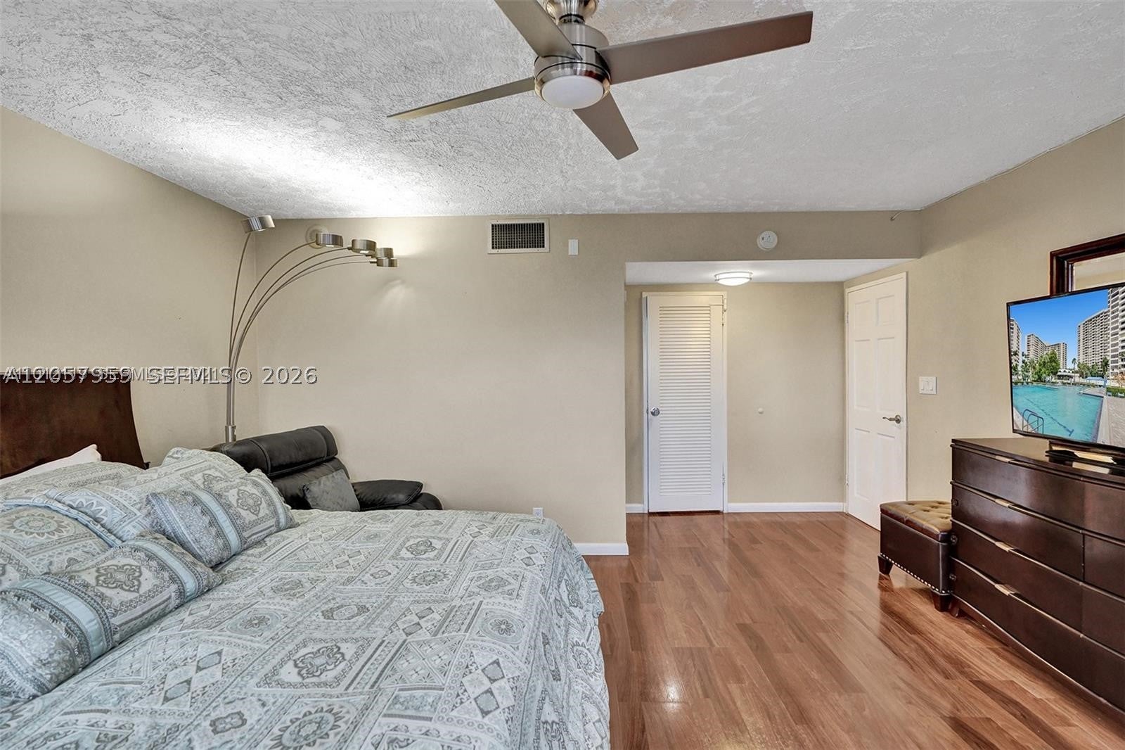 500 Three Islands Blvd 311