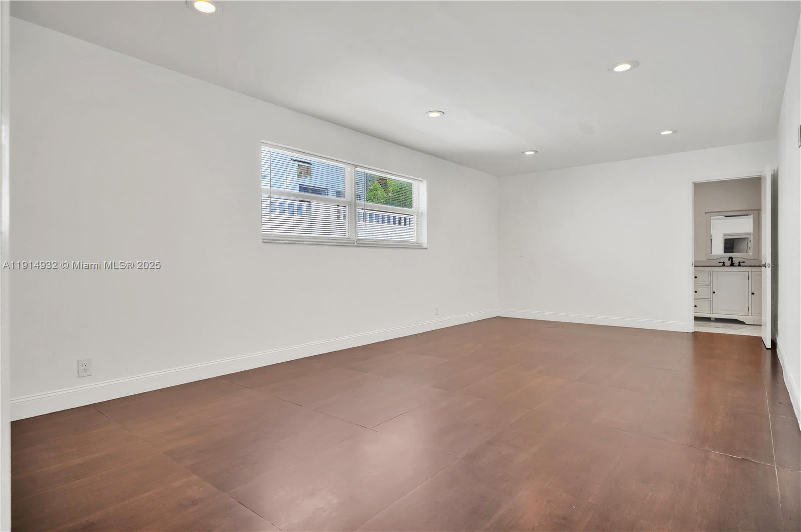 HOLLYWOOD HILLS AMEN PLAT - Residential Lease