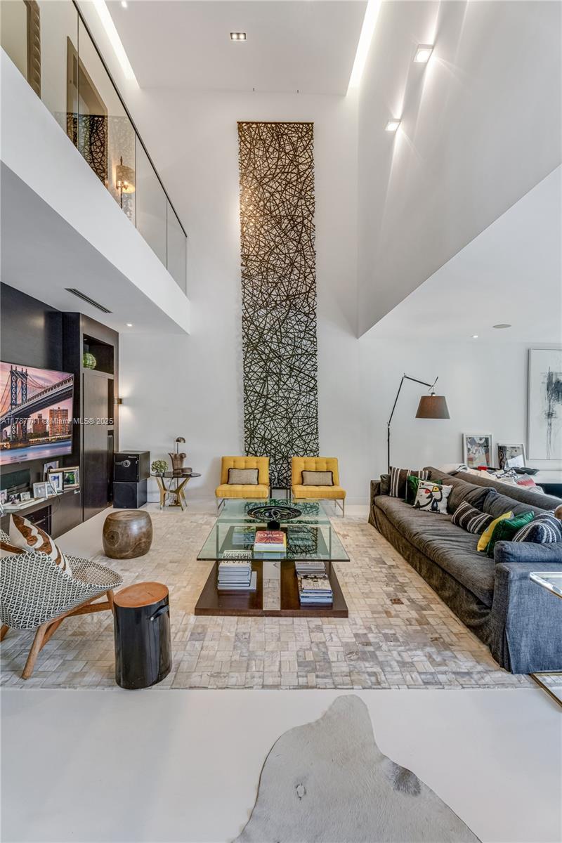 L HERMITAGE - Residential