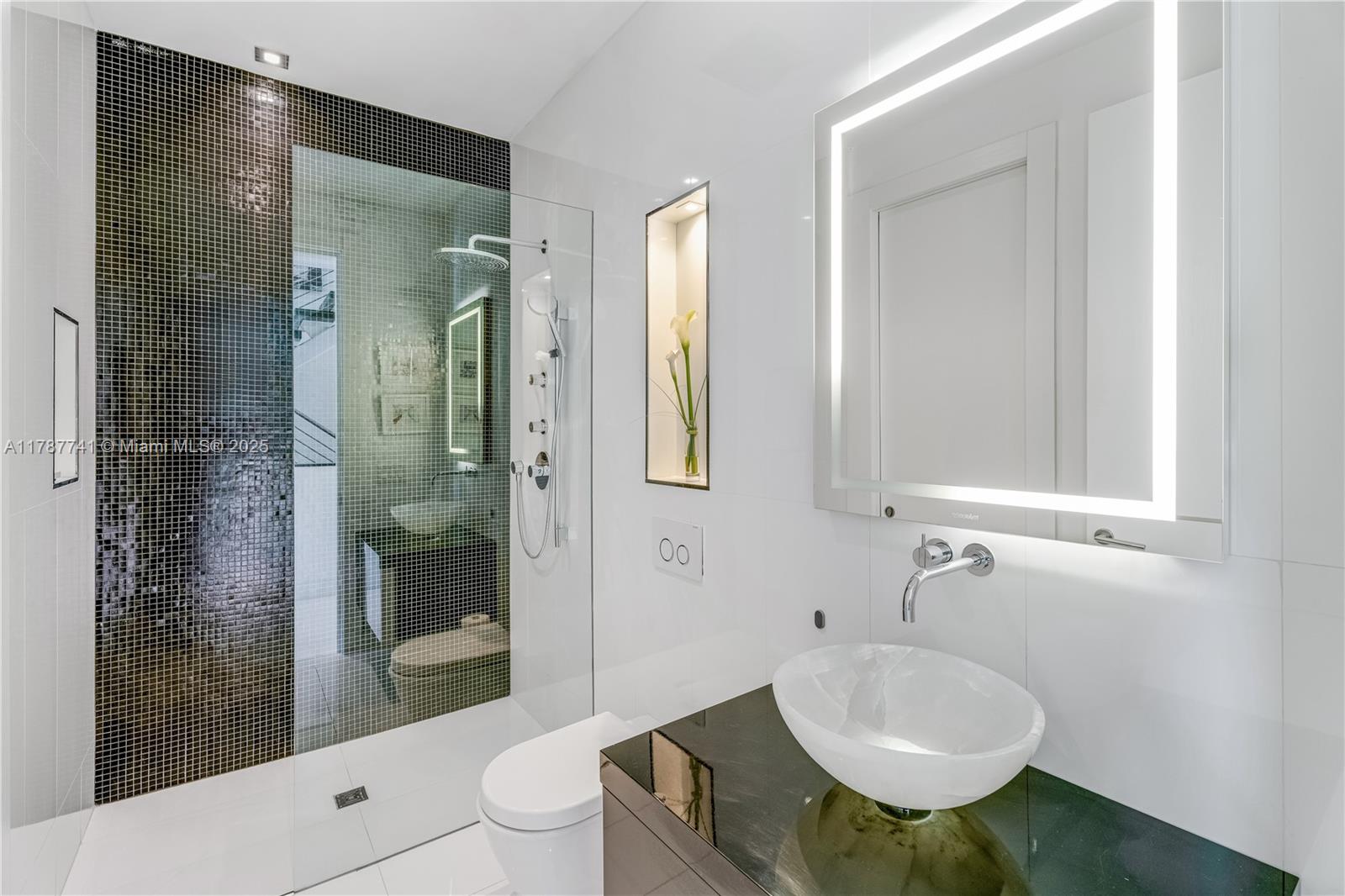 L HERMITAGE - Residential