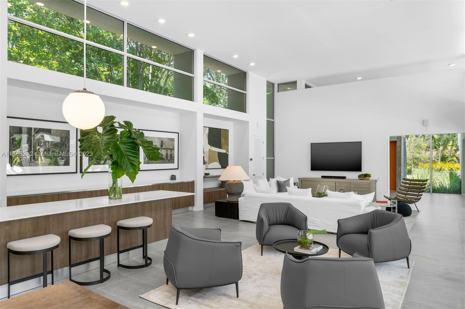 PINE TREE ESTATES - Residential