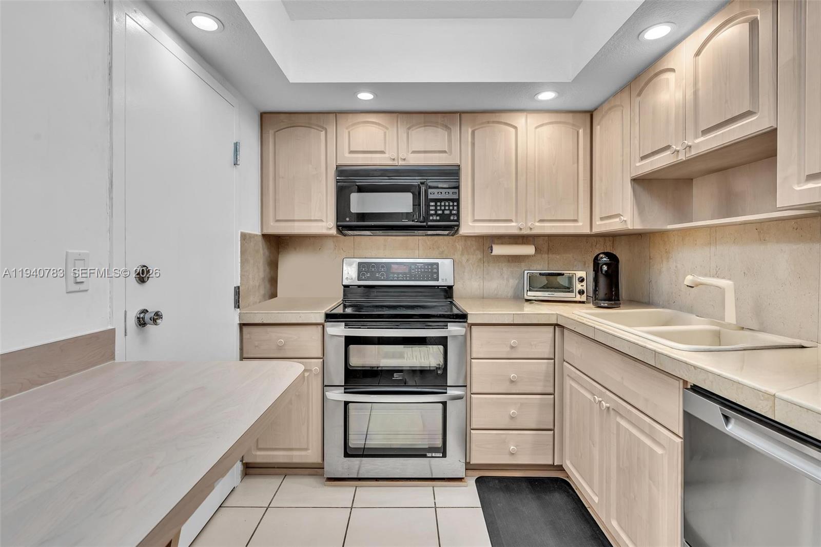 THE CARRIAGE CLUB NORTH C - Residential