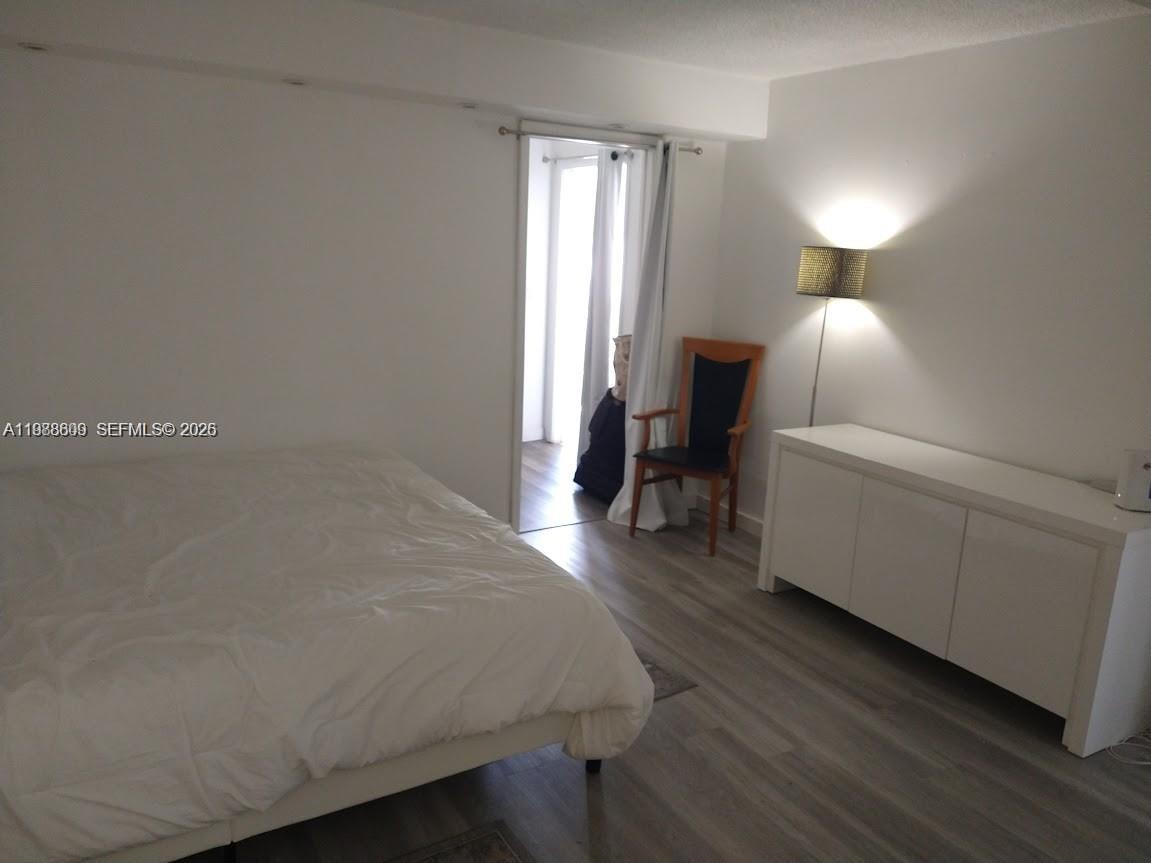 MAISON GRANDE CONDO - Residential