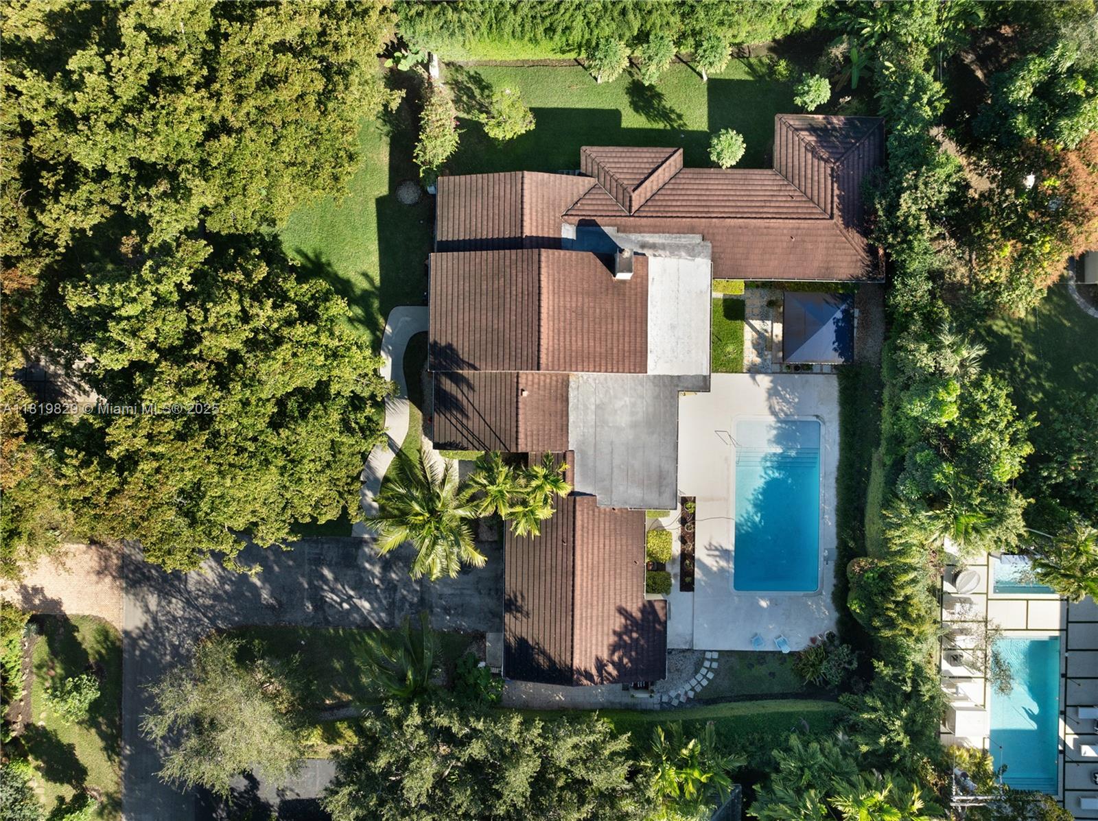 CORAL GABLES COUNTRY CLUB - Residential