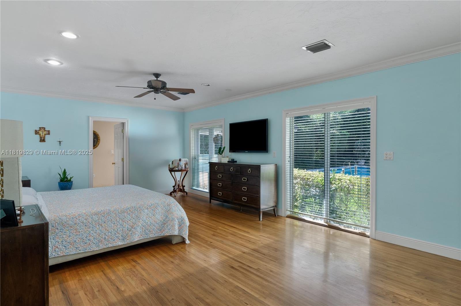 CORAL GABLES COUNTRY CLUB - Residential