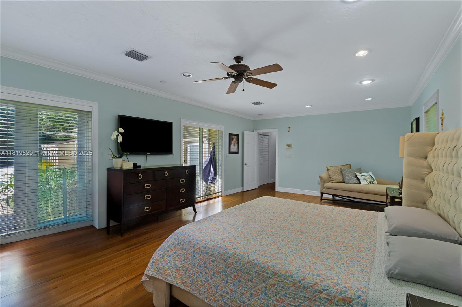 CORAL GABLES COUNTRY CLUB - Residential
