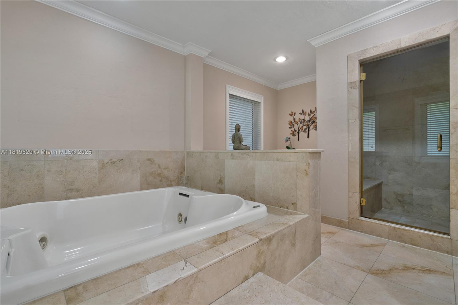 CORAL GABLES COUNTRY CLUB - Residential