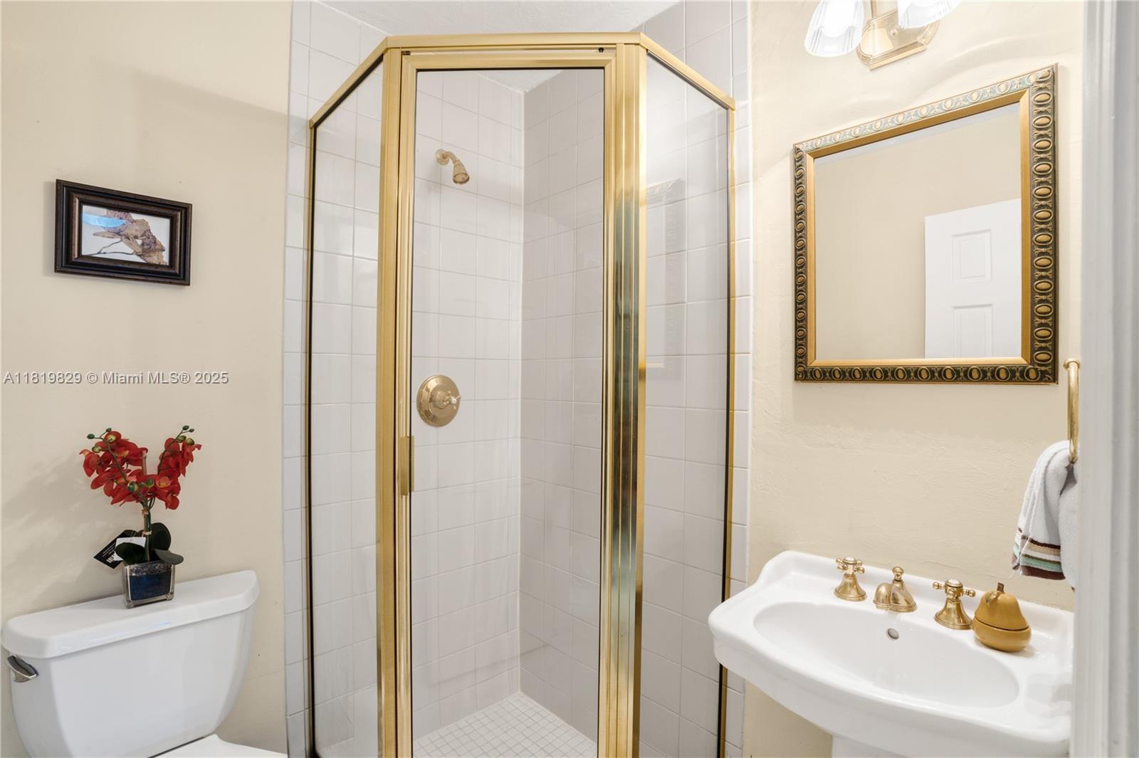 CORAL GABLES COUNTRY CLUB - Residential