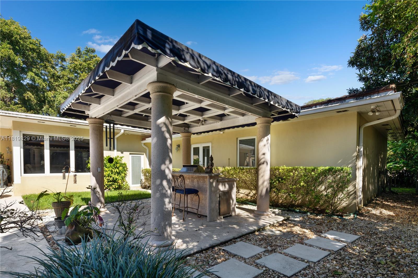 CORAL GABLES COUNTRY CLUB - Residential