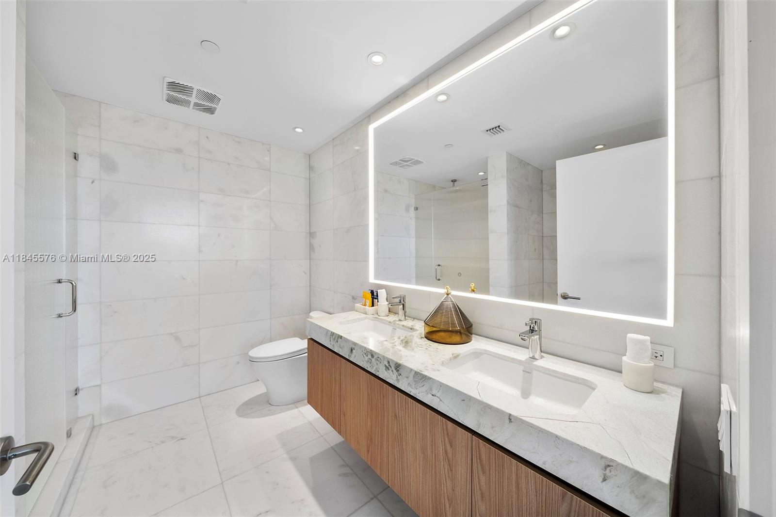 PARK RESIDENCES CONDO - Residential