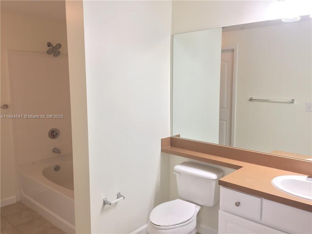 TIERRA VERDE AT DELRAY BE - Residential Lease