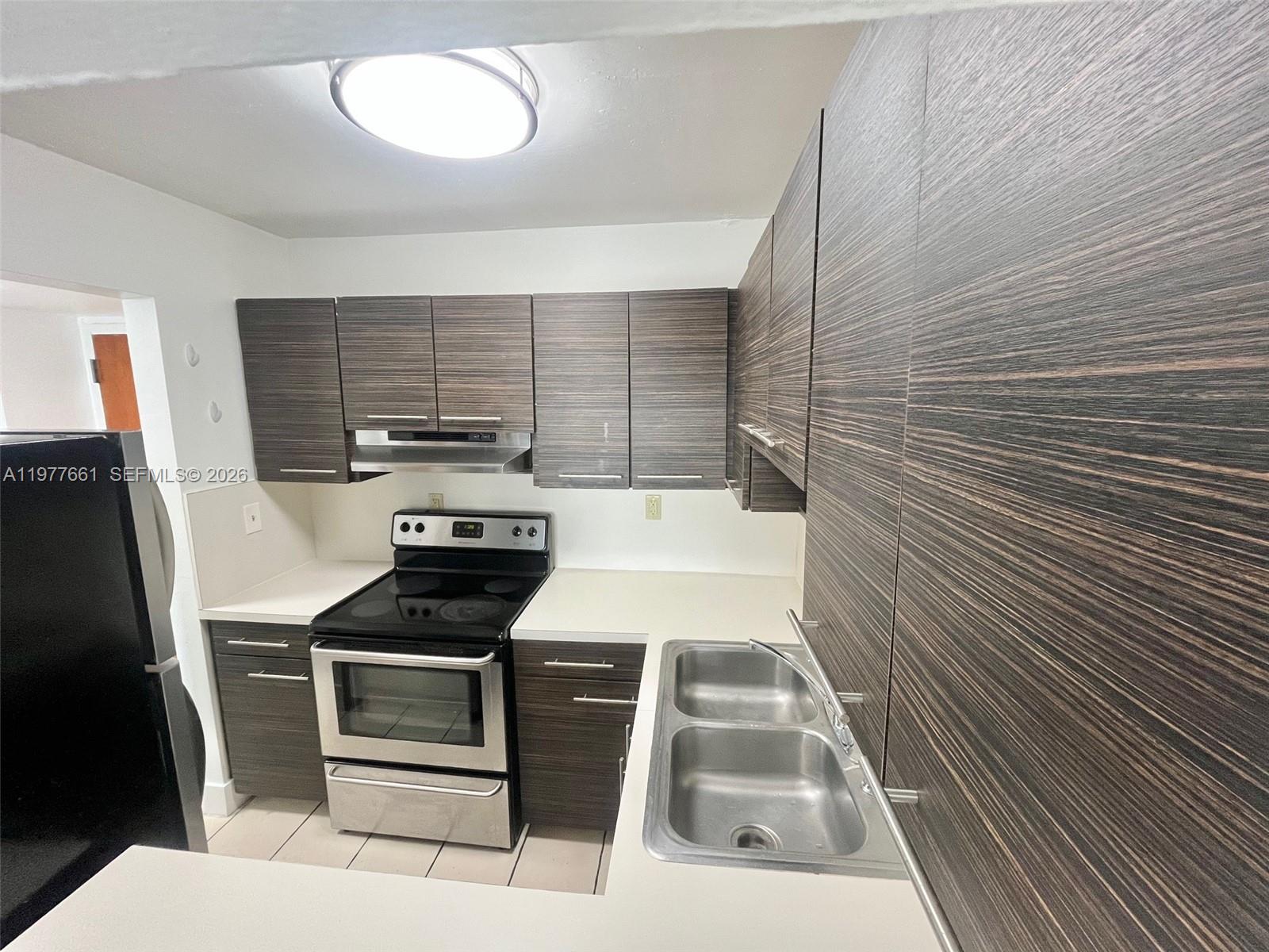 ISLA DEL MAR CONDO - Residential