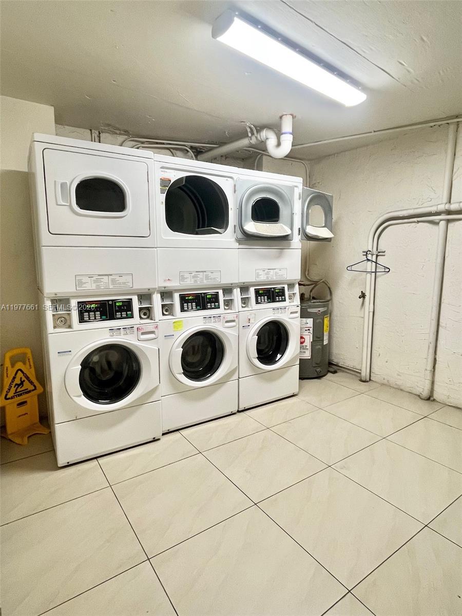 ISLA DEL MAR CONDO - Residential