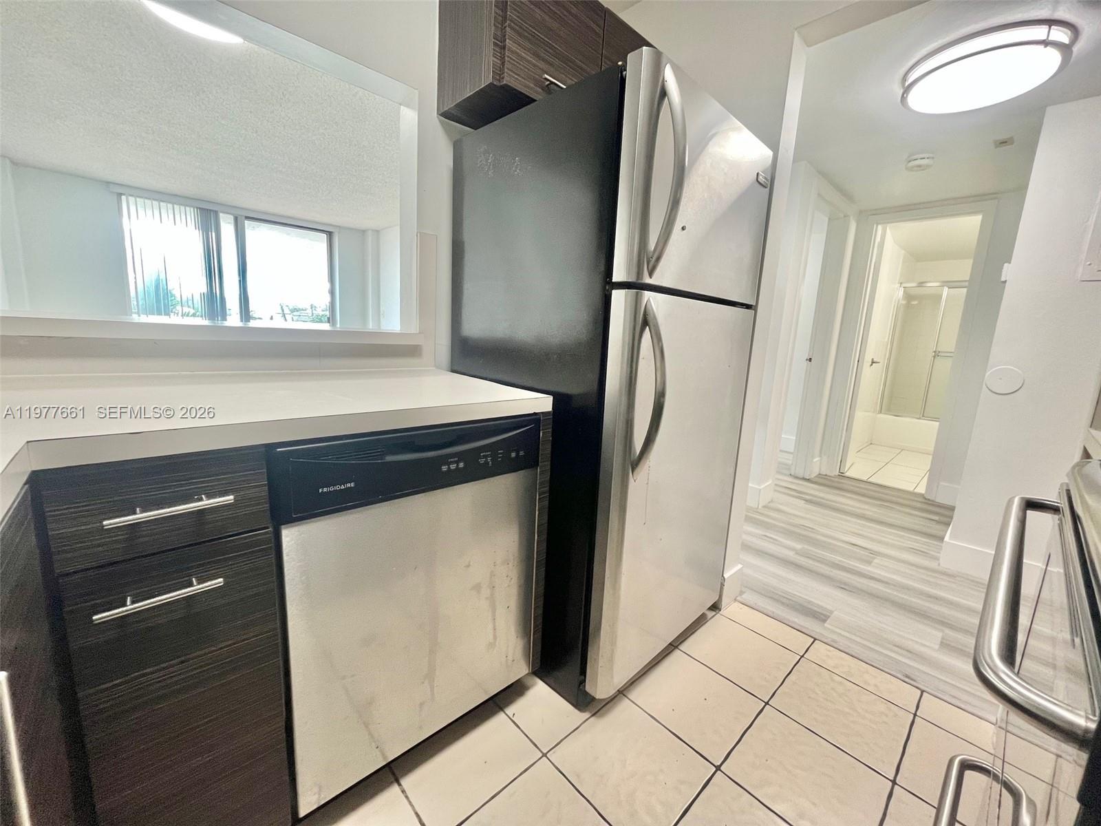 ISLA DEL MAR CONDO - Residential