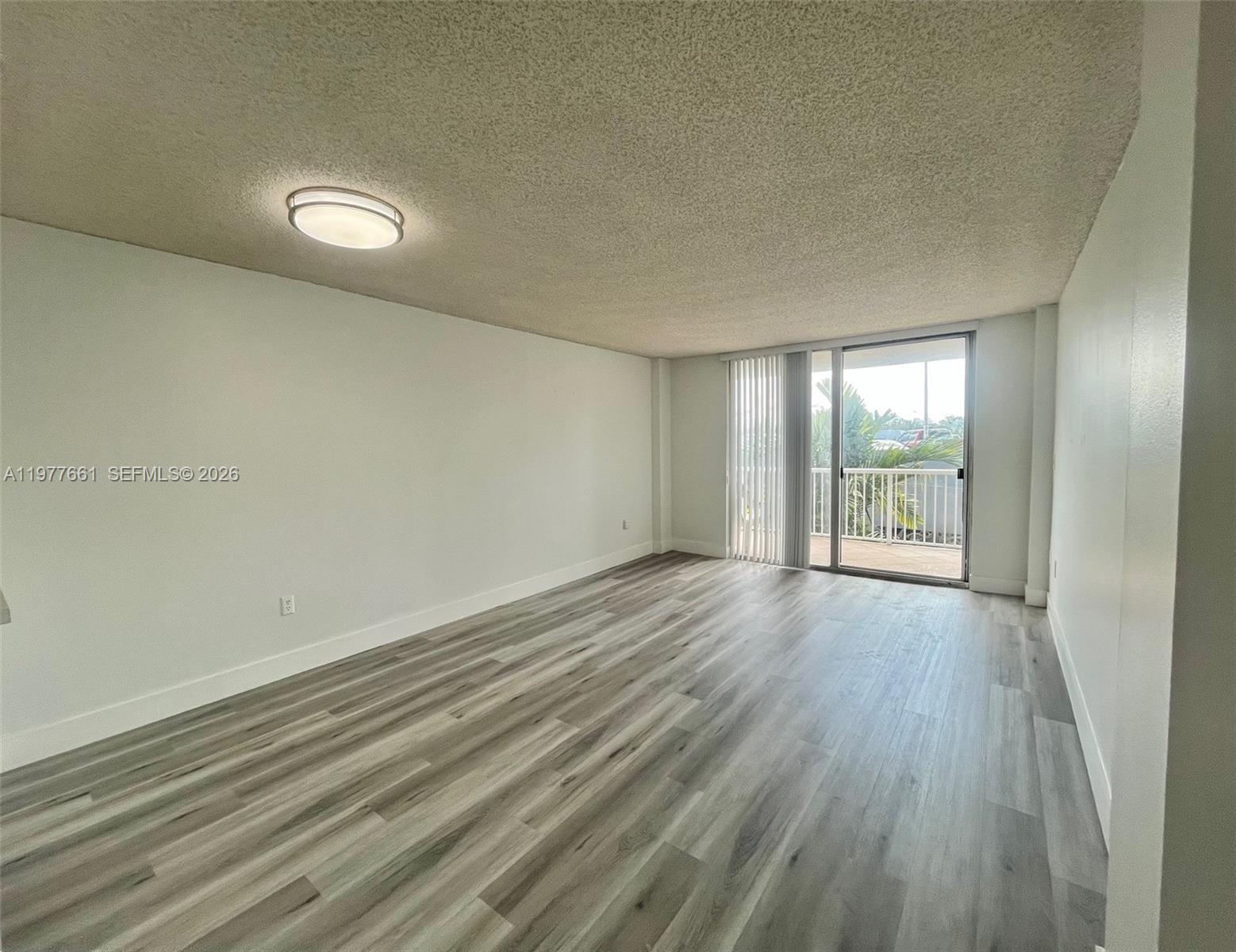 ISLA DEL MAR CONDO - Residential