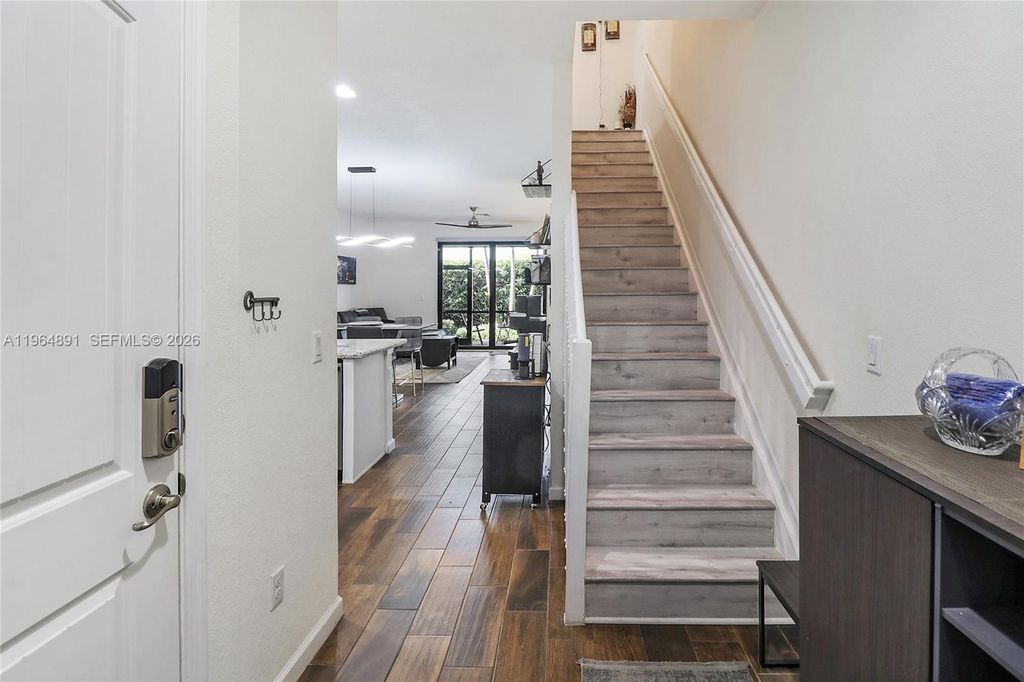 Photo of 4204 N Dixie Hwy #2, Oakland Park, FL 33334 (MLS # A11964891)