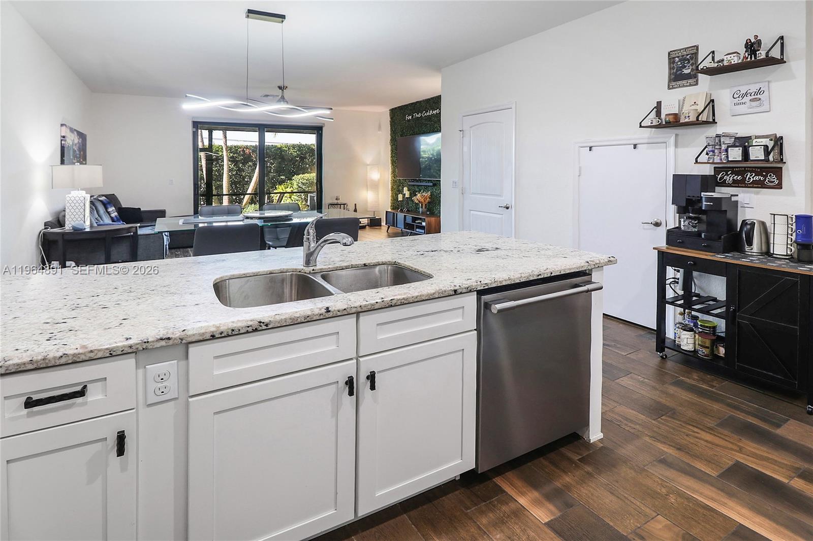 DIXIE LANDMARK PLAT - Residential