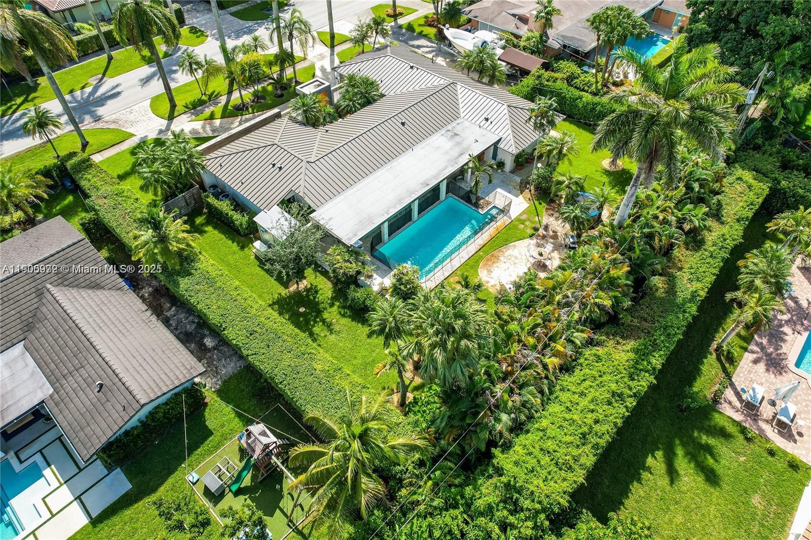 PALMETTO EAST - Residential