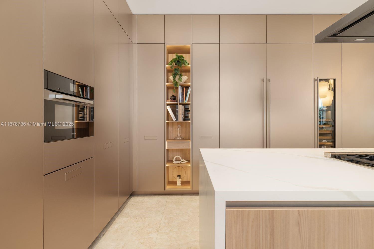 CRYSTAL BLUFF - Residential