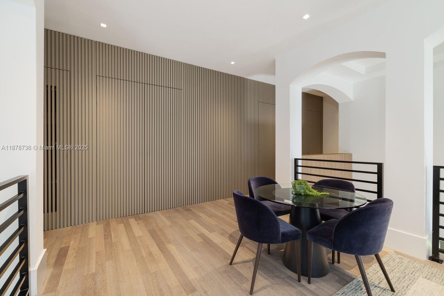 CRYSTAL BLUFF - Residential