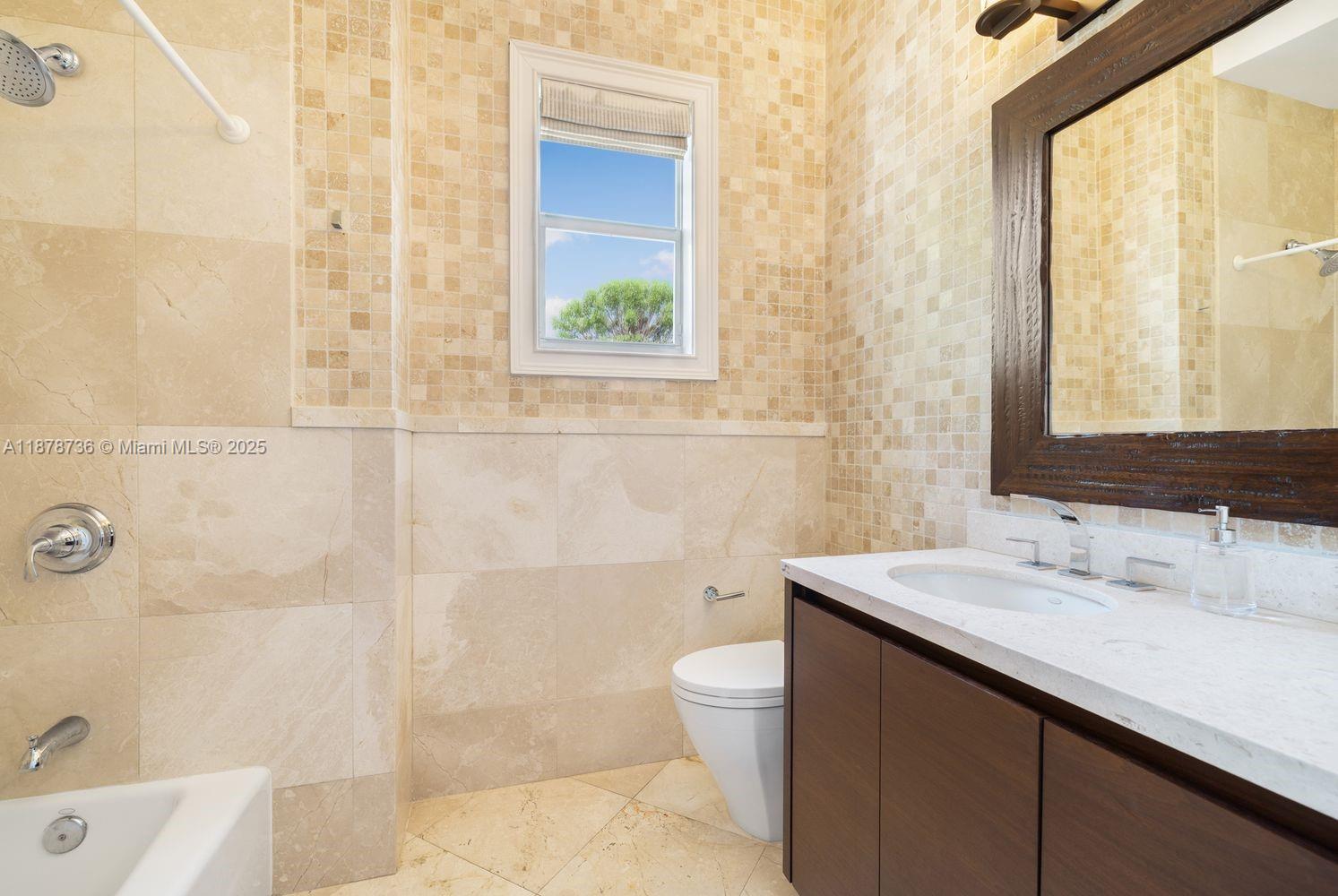 CRYSTAL BLUFF - Residential