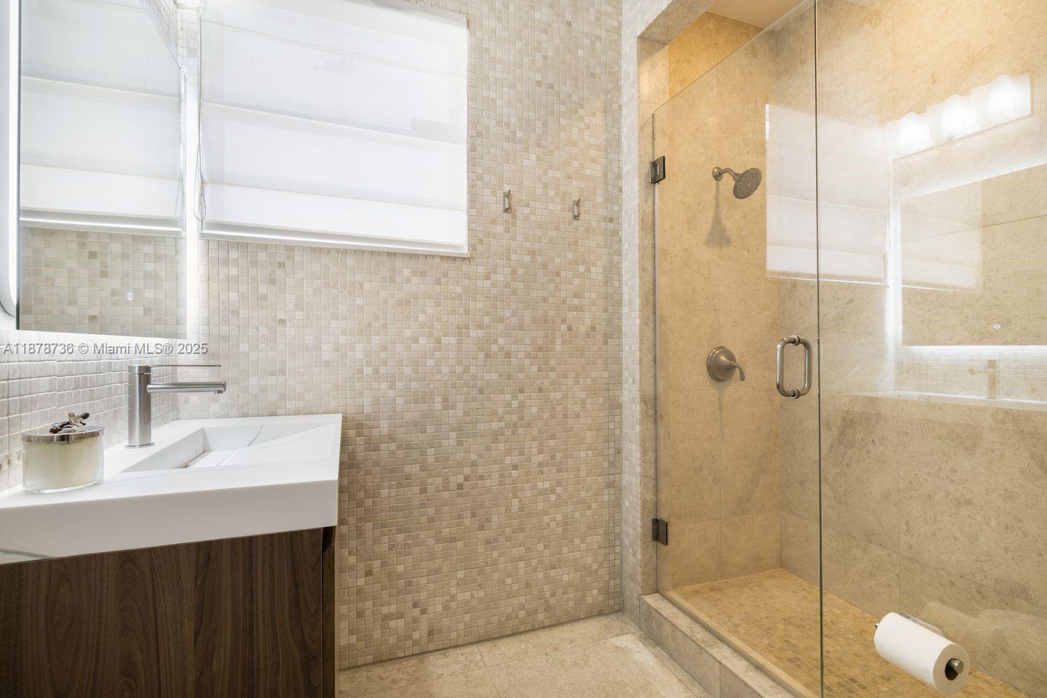 CRYSTAL BLUFF - Residential