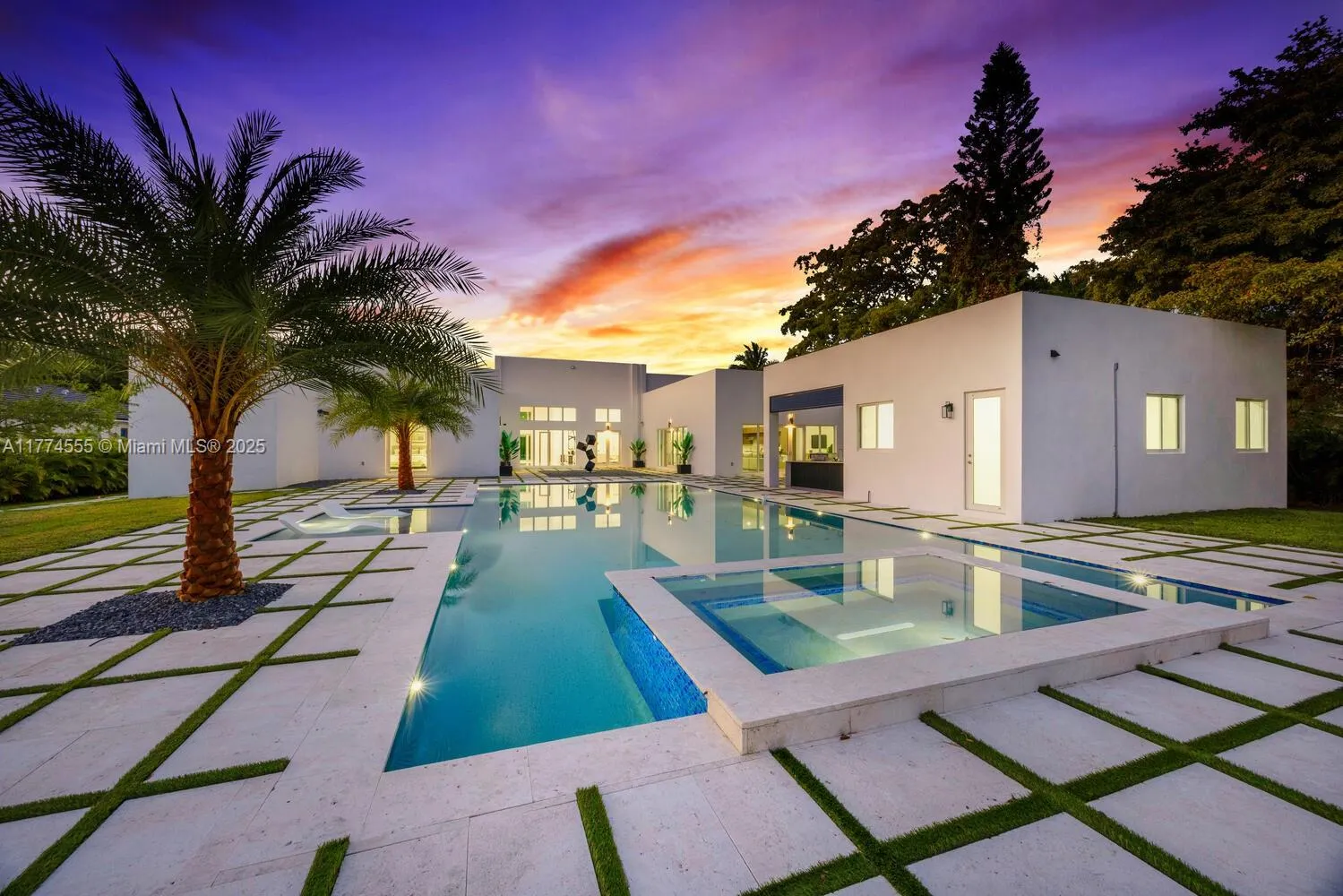 Miami, Florida 33176, United States, 4 Bedrooms Bedrooms, ,5 BathroomsBathrooms,Residential,Active,104475