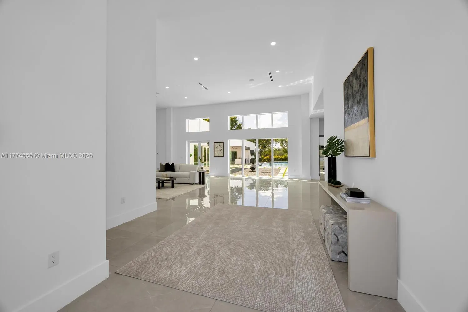 Miami, Florida 33176, United States, 4 Bedrooms Bedrooms, ,5 BathroomsBathrooms,Residential,Active,104475