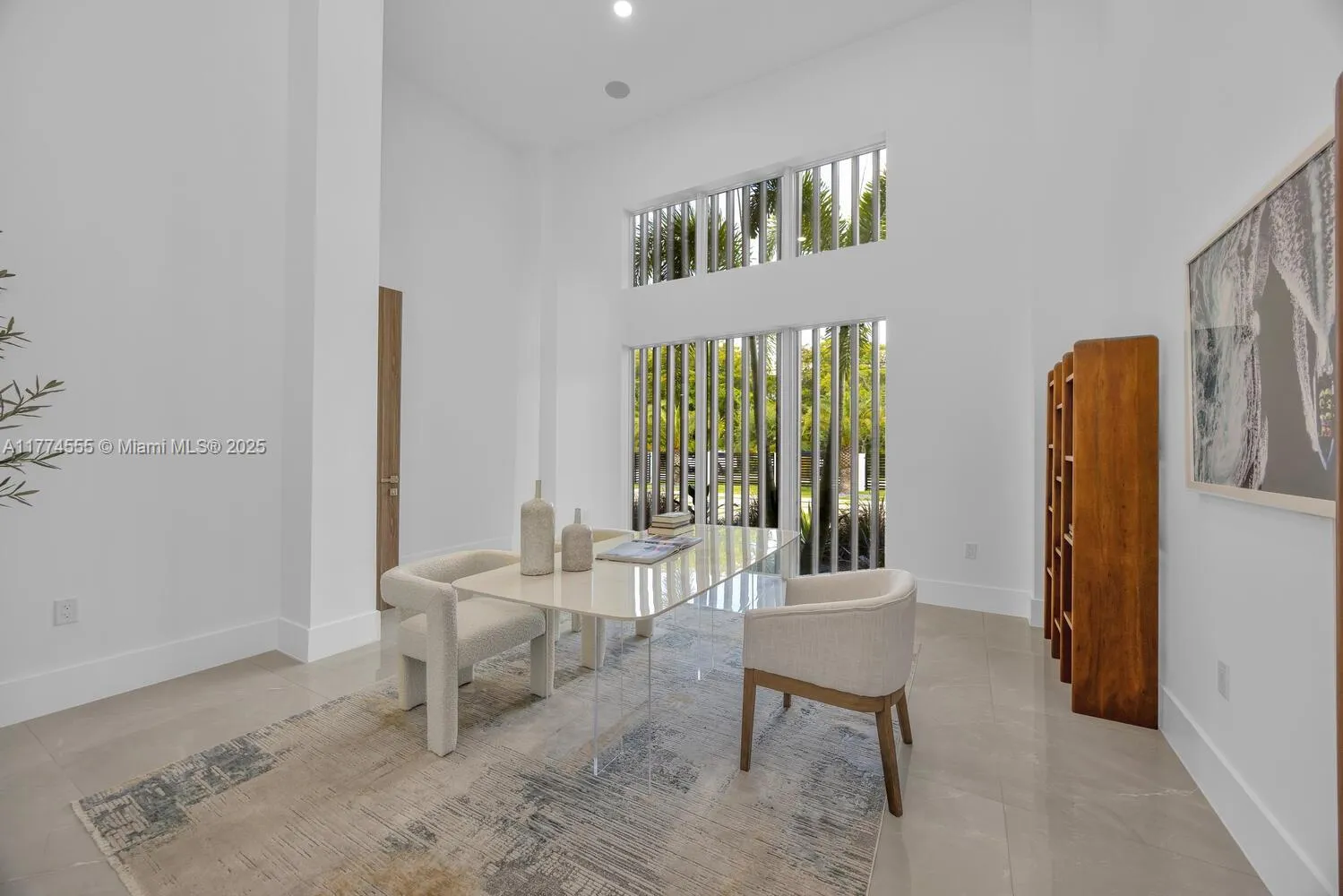 Miami, Florida 33176, United States, 4 Bedrooms Bedrooms, ,5 BathroomsBathrooms,Residential,Active,104475