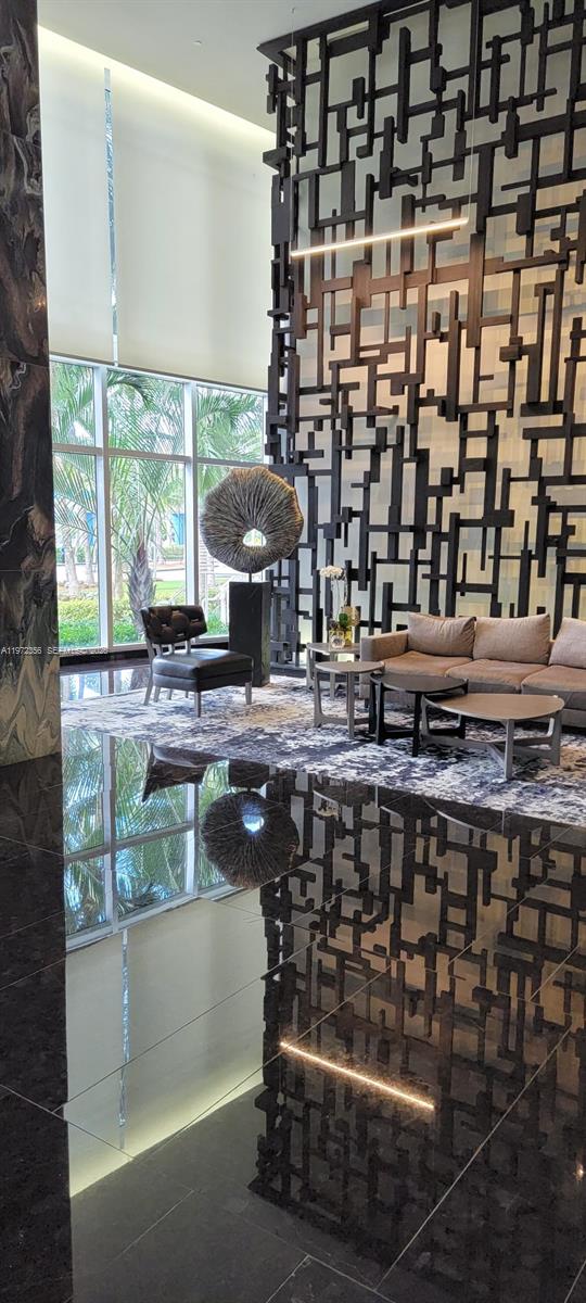 BEACH CLUB CONDO - Residential