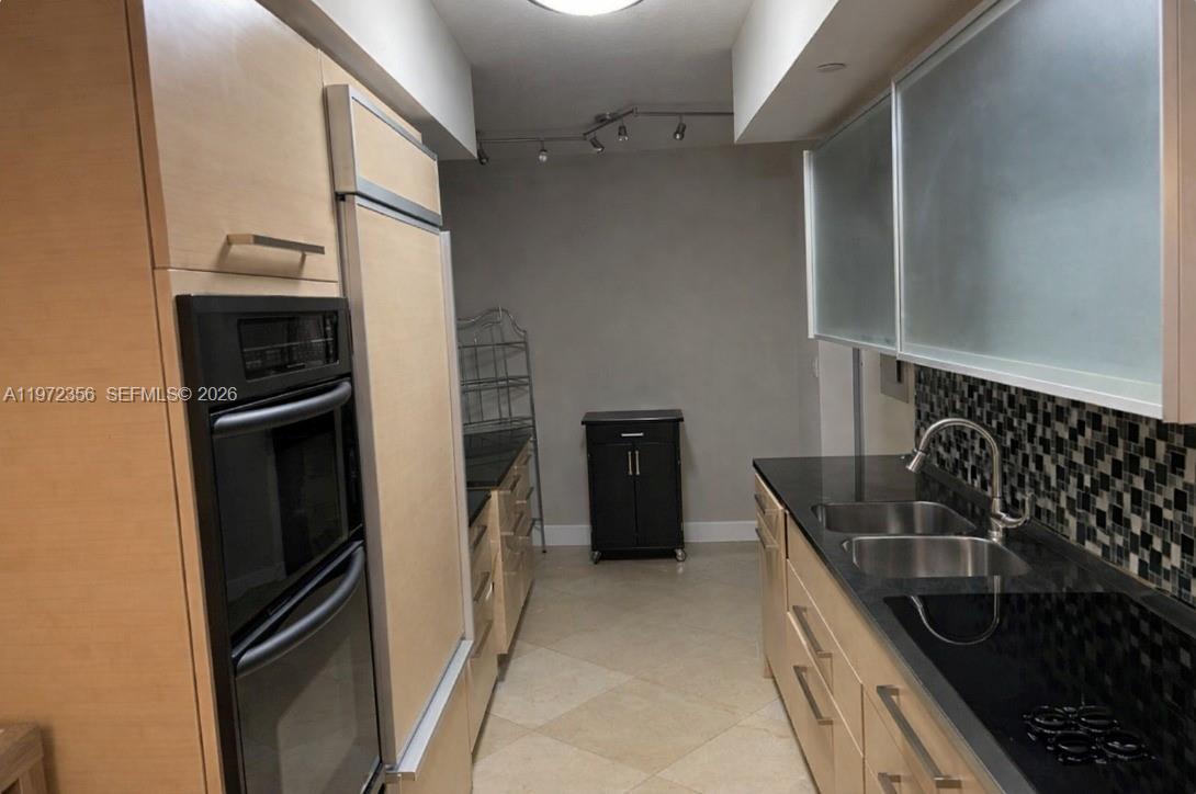 BEACH CLUB CONDO - Residential