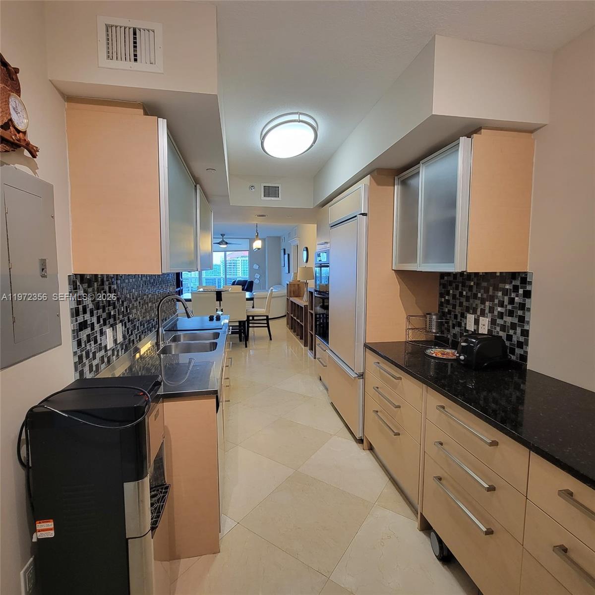 BEACH CLUB CONDO - Residential