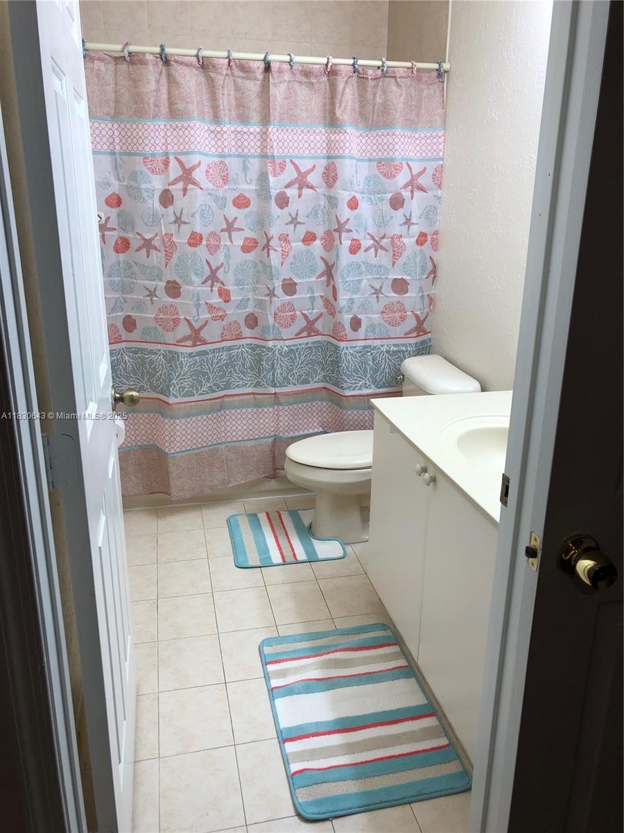 SHOMA TOWNHOMES AT KEYSCO - Residential