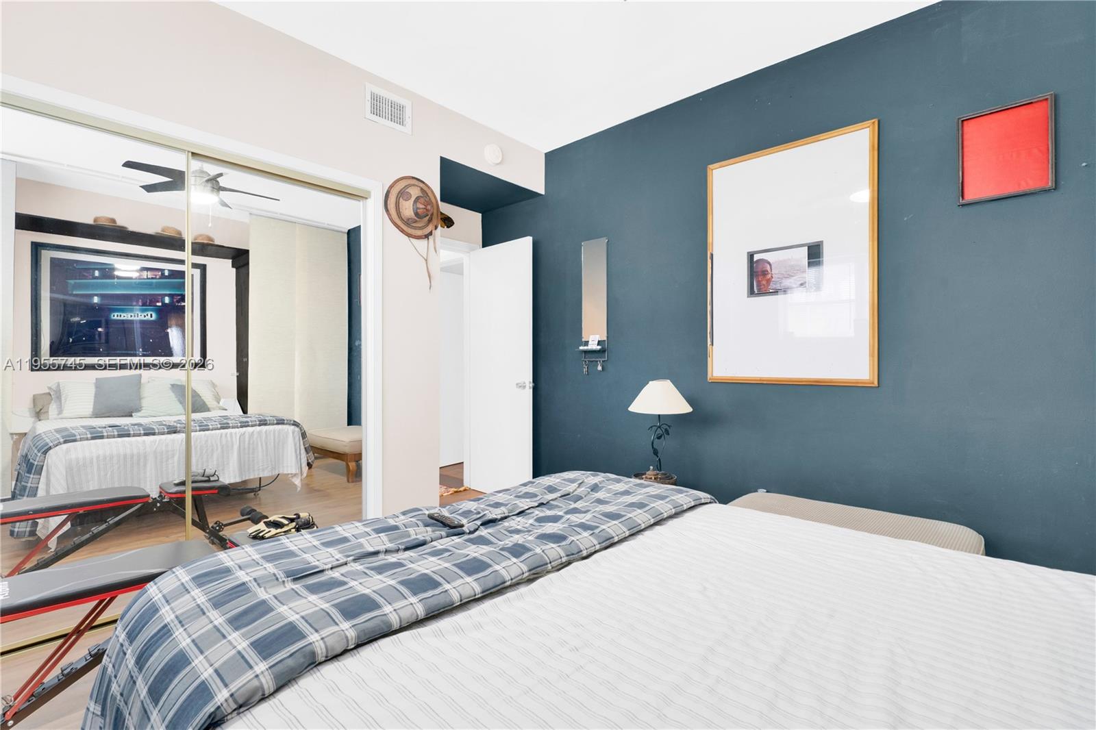 SOUTH SHORE YACHT AND GOL - Residential