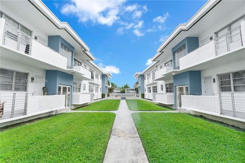 Photo of 200 S Shore Dr #12, Miami Beach, FL 33141 (MLS # A11955745)