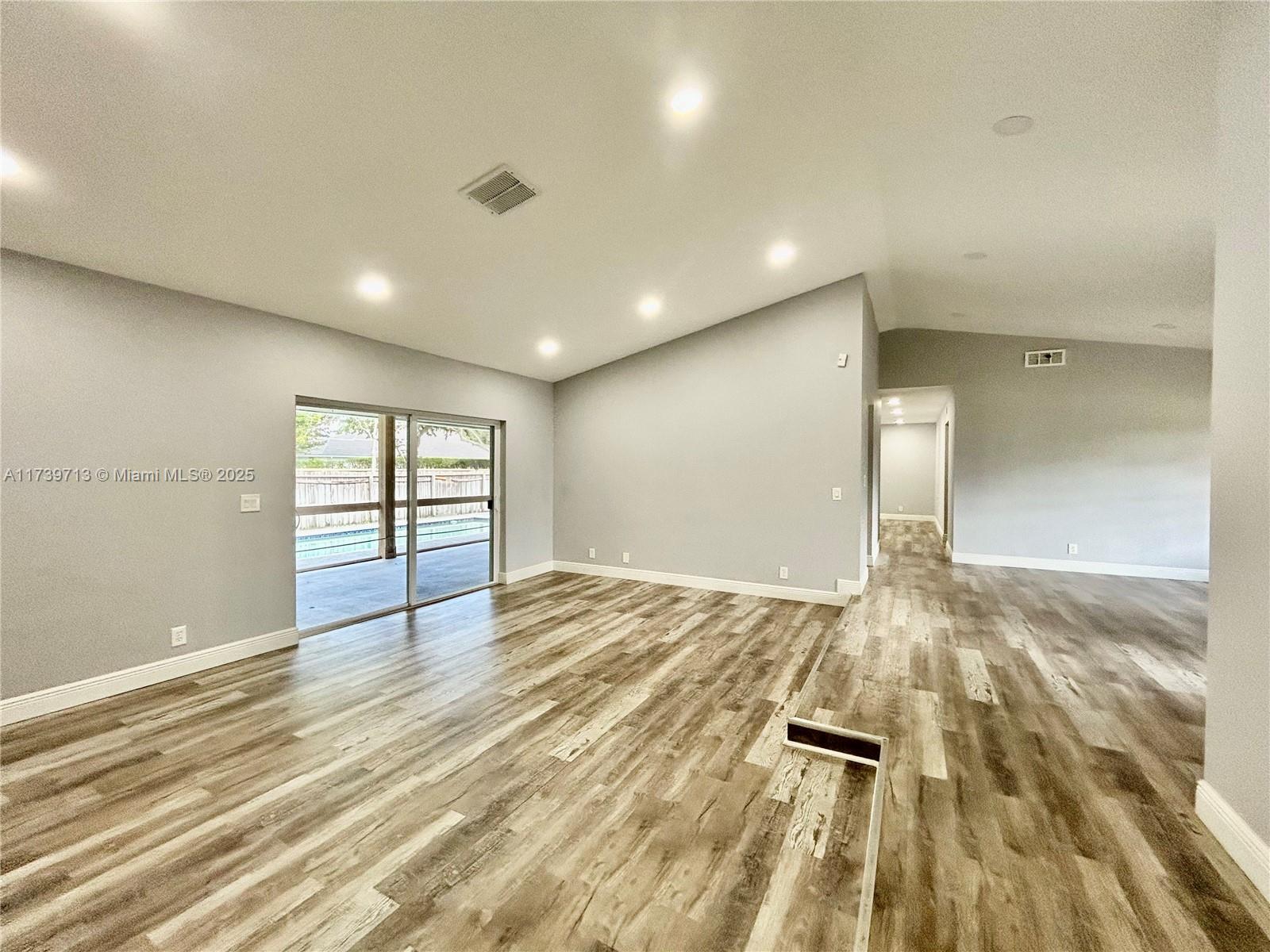 PHEASANT WALK SEC 4 - Residential Lease