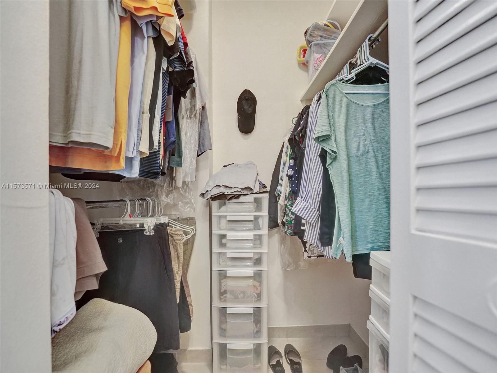 HEMISPHERES CONDO - Residential