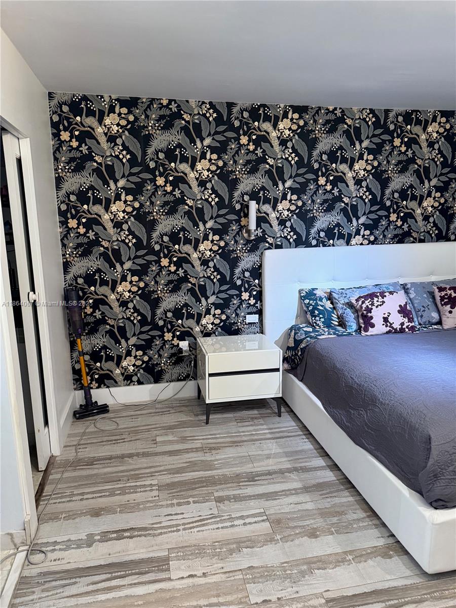 ROYAL EMBASSY CONDO - Residential